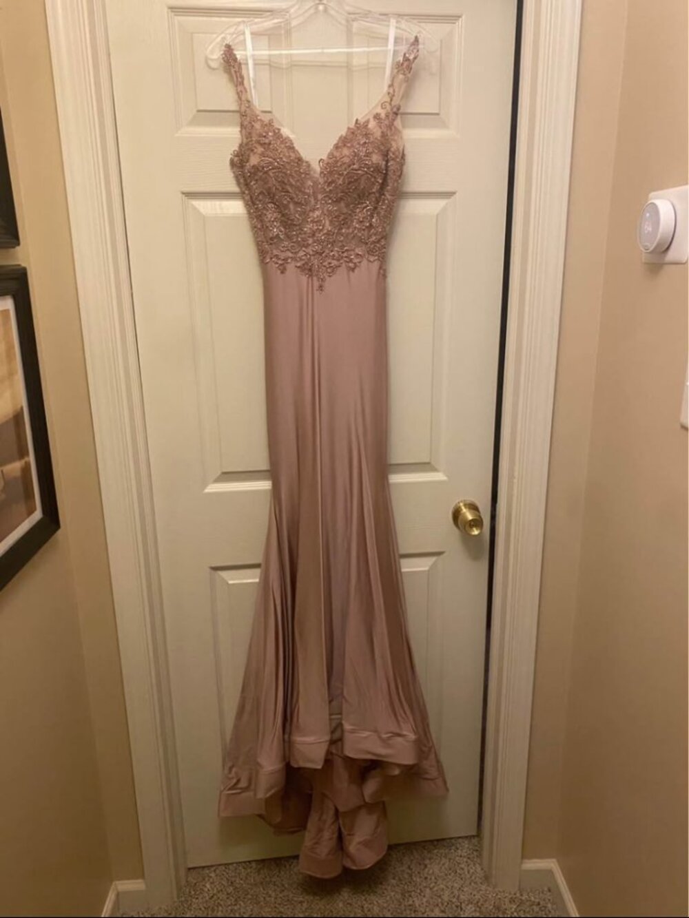 Ellie Wilde by Mon Cheri Dusty Rose Beaded Mermaid Prom Gown Size 0